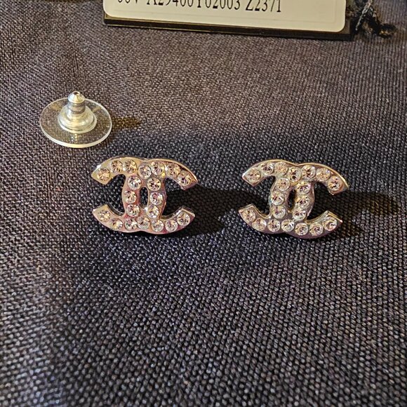 Chanel Swarovski Silver CC Logo Boucles Oreille Earrings - Picture 4 of 9
